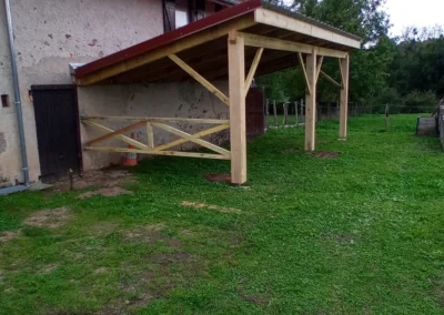 Extension de maison réalisée en ossature bois